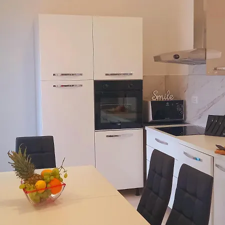 Apartman La Marija Prizba Exterior photo